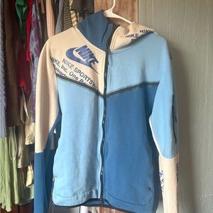 Nike Two-Tone Blue and Cream Hoodie